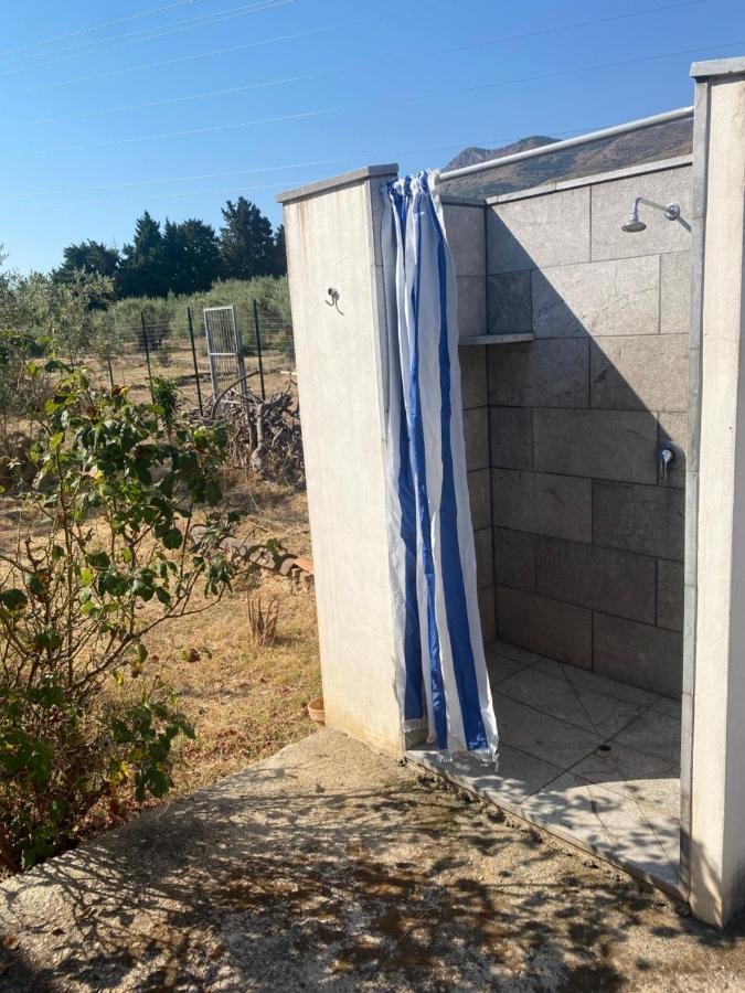 Villa Picciurro Mandra Capreria Eksteriør billede